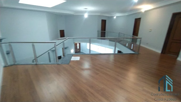 Imagem Casa a venda, em um dos melhores Bairros de São José dos Pinhais, 04 quartos sendo uma suíte e 02 Demi Suítes, 12 vagas no Aristocrata .