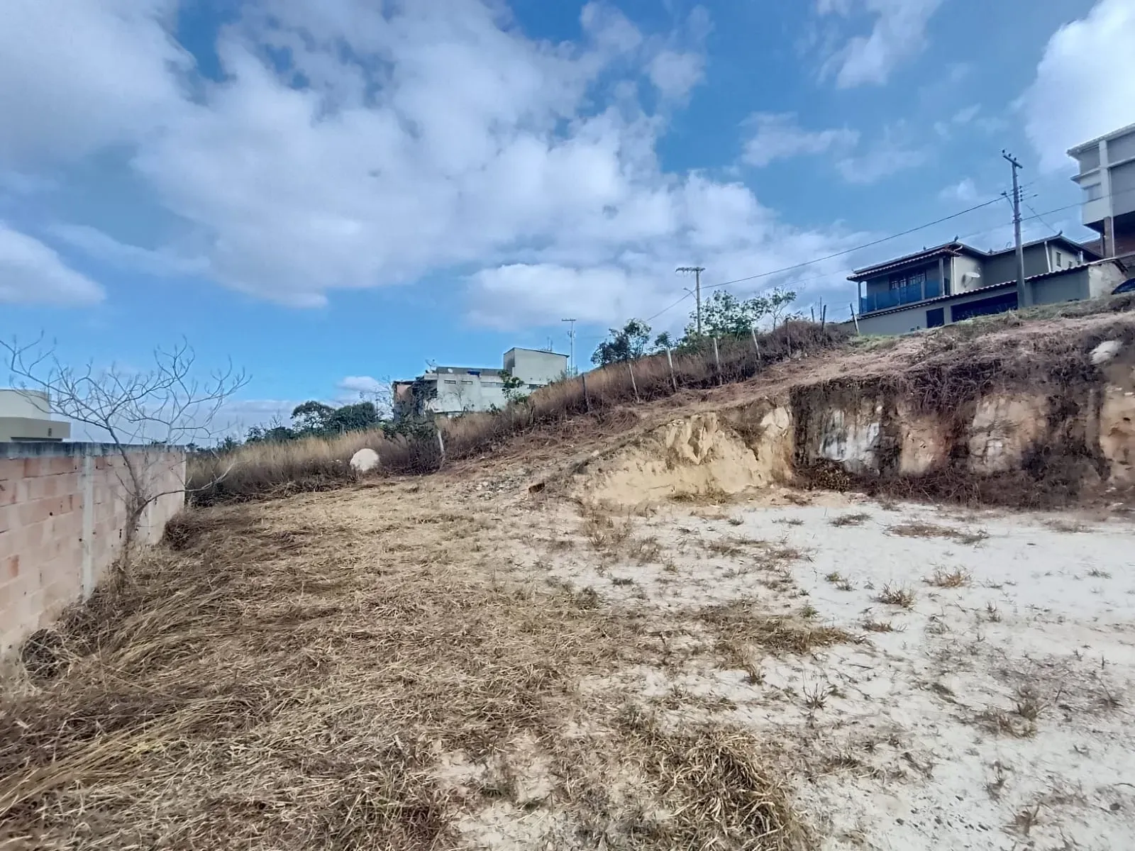 Imagem Terreno à Venda, 300 m² em Diamantina - Diamantina