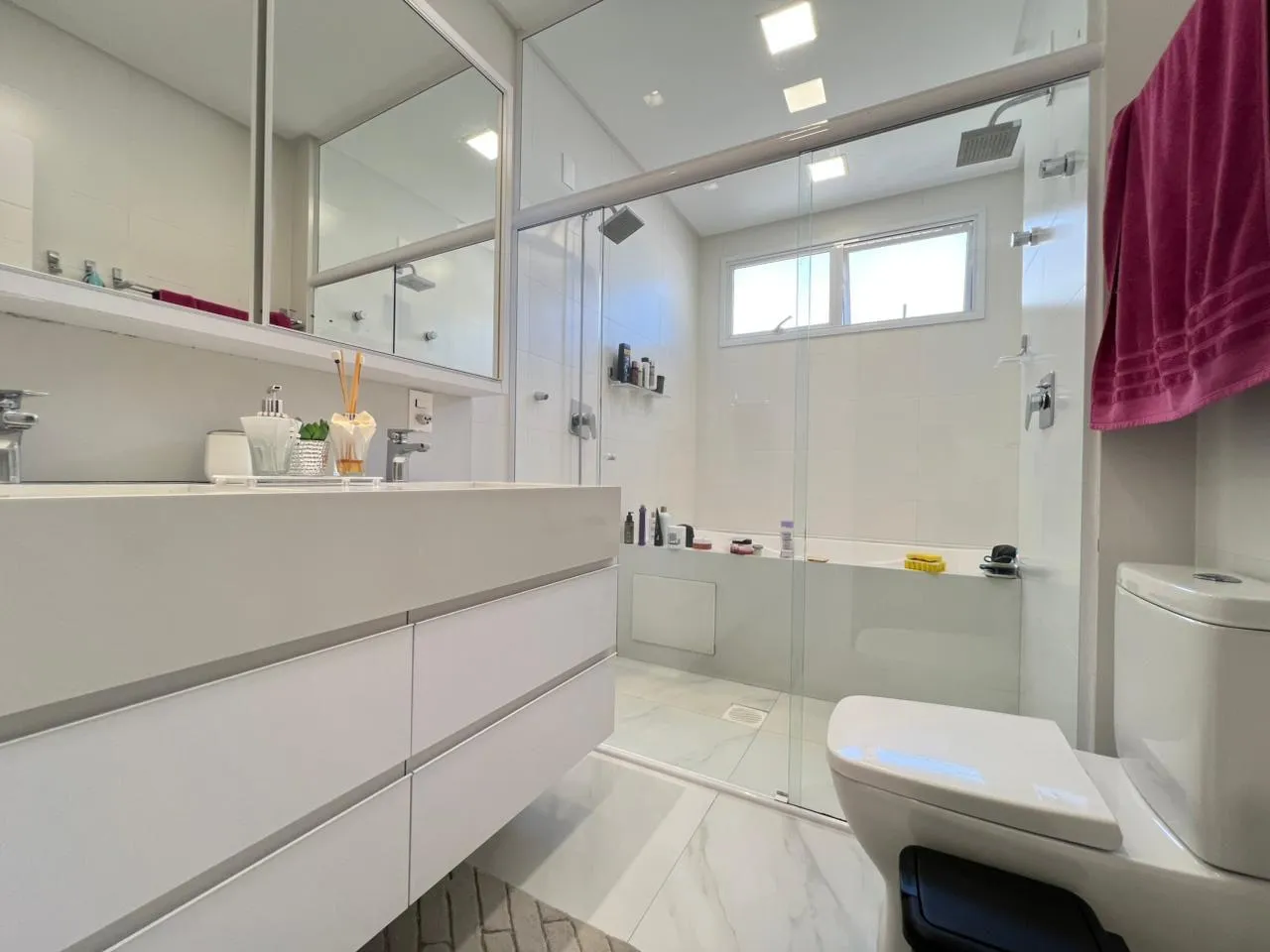 Imagem Apartamento à venda com 195.5m2 por R$ 3.800.000,00