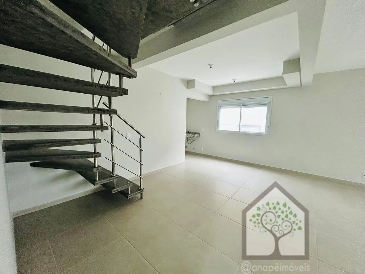 Imagem Cobertura duplex à venda no Itacorubi, nova, financiável e pronta para morar.