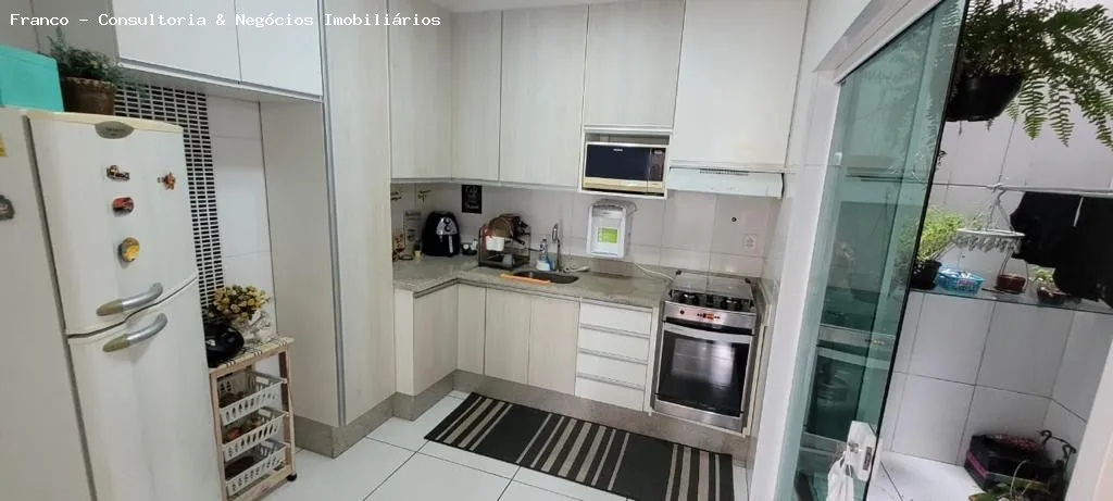 Imagem Sobrado em Condomínio para Venda em São Paulo, Vila Carrão, 3 dormitórios, 2 suítes, 4 banheiros, 2 vagas