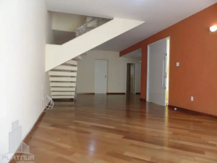 Imagem Casa com 4 Quartos à Venda, 200 m² em Vila Monumento - São Paulo