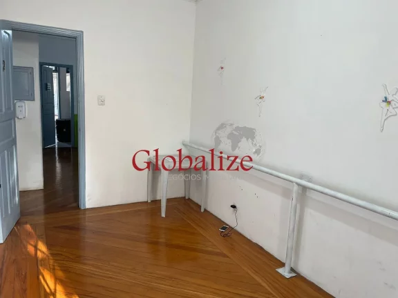 Imagem Sobrado à venda com 3 dormitórios e 3 vagas no bairro da Vila Belmiro em Santos por R$ 1.177.000,00