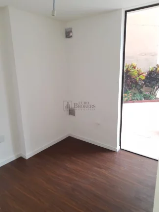 Imagem Sala comercial para locação anual em Balneário Camboriú.