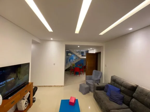 Imagem Casa para Venda em Lauro De Freitas, Pitangueiras, 4 dormitórios, 2 suítes, 4 banheiros, 2 vagas