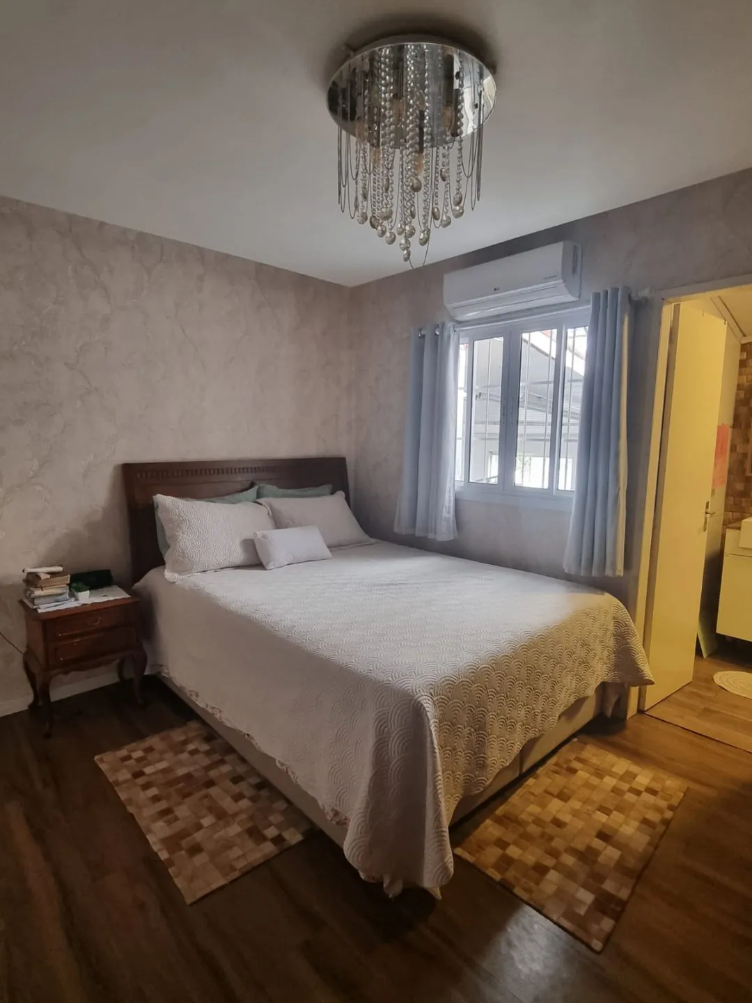 Imagem Casa a venda com 100m2 no bairro Krahe em Viamão