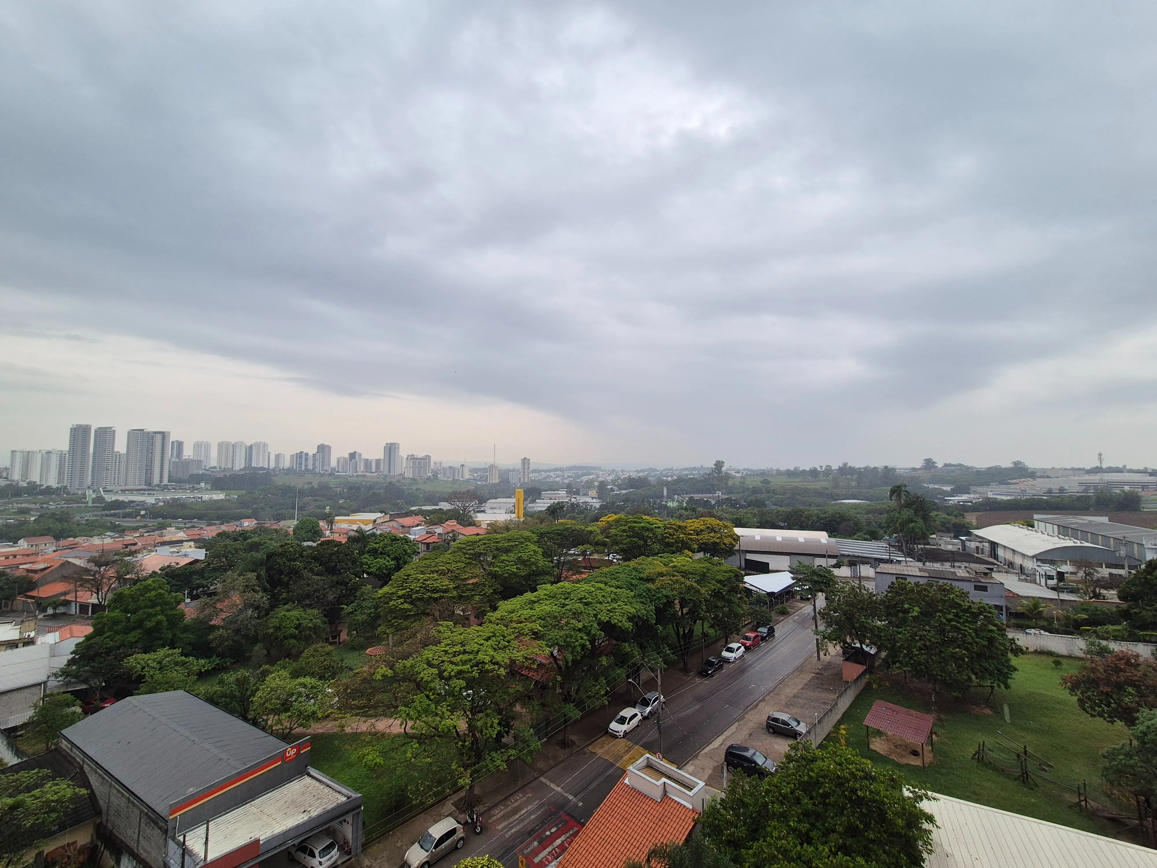 Foto do imóvel Apartamento à venda no Jardim São Carlos, Sorocaba, 51 m², 2 dormitórios, varanda, andar alto, vista livre, lazer completo e próximo ao Campolim em JARDIM SÃO CARLOS, SOROCABA - SP