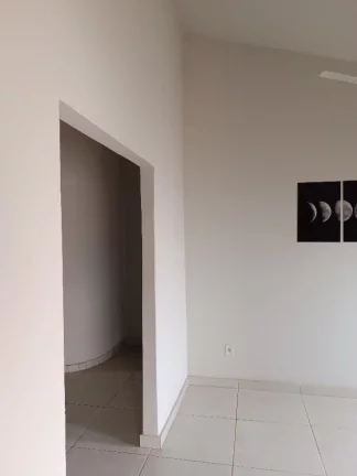 Imagem CASA A VENDA NO BAIRRO DOM LAFAIETE