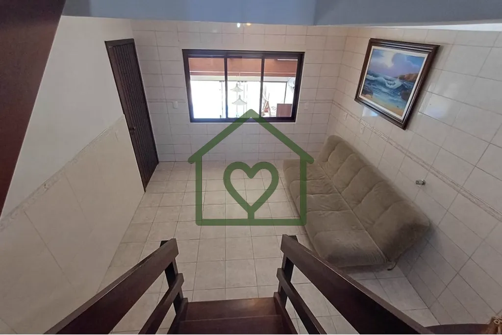 Imagem Localizada no acolhedor bairro Jardim do Salso, esta belíssima residência de 318 m² de área úti...