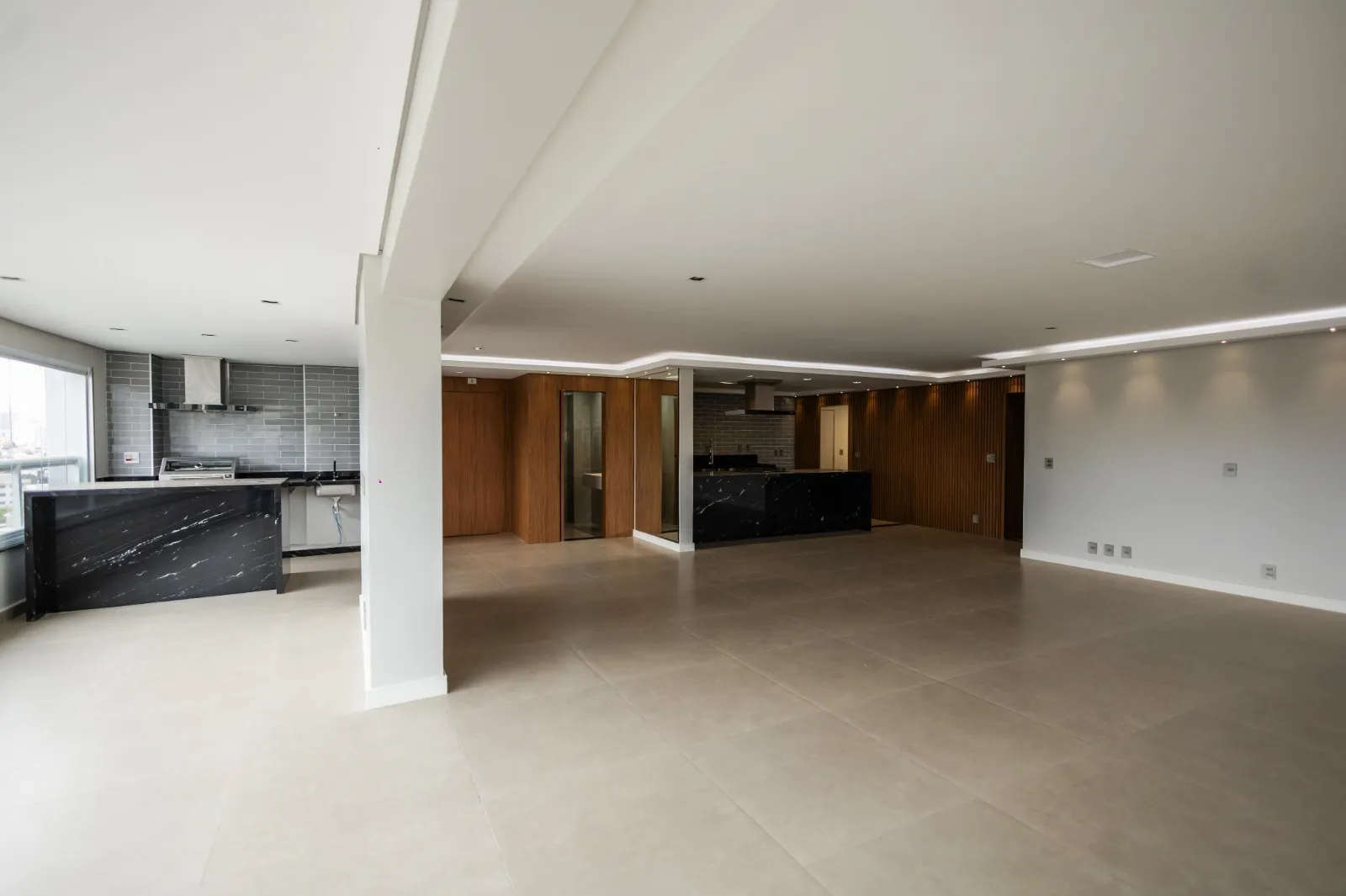 Imagem Apartamento de 320,00 m² a venda no Edifício Luxor, Jardim Emília, Sorocaba/SP