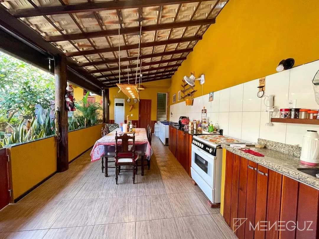 Imagem Casa a venda em Guarapari, de frente para a praia de santa monica