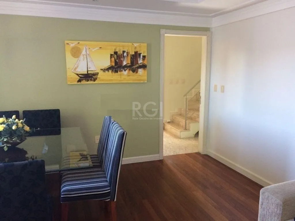 Imagem Cobertura para Venda - 248m², 3 dormitórios, sendo 1 suites, 2 vagas - Mont Serrat