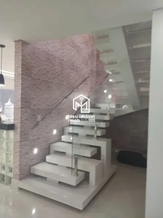 Imagem SHVP Rua 1 Vicente Pires Residencial Veneza 3 Suítes 5 Vagas Lote 400 m²
