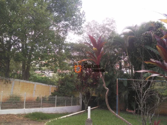 Imagem Chácara com 3 dormitórios à venda, 2040 m² por R$ 1.350.000,00 - Jardim Estância Brasil - Atibaia/SP