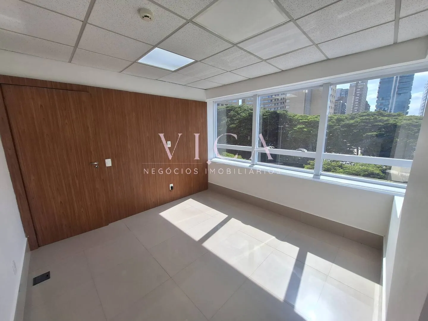 Imagem Alphaville| Edifício Alpha Premim sala 92m² 2 vagas R$ 940.000