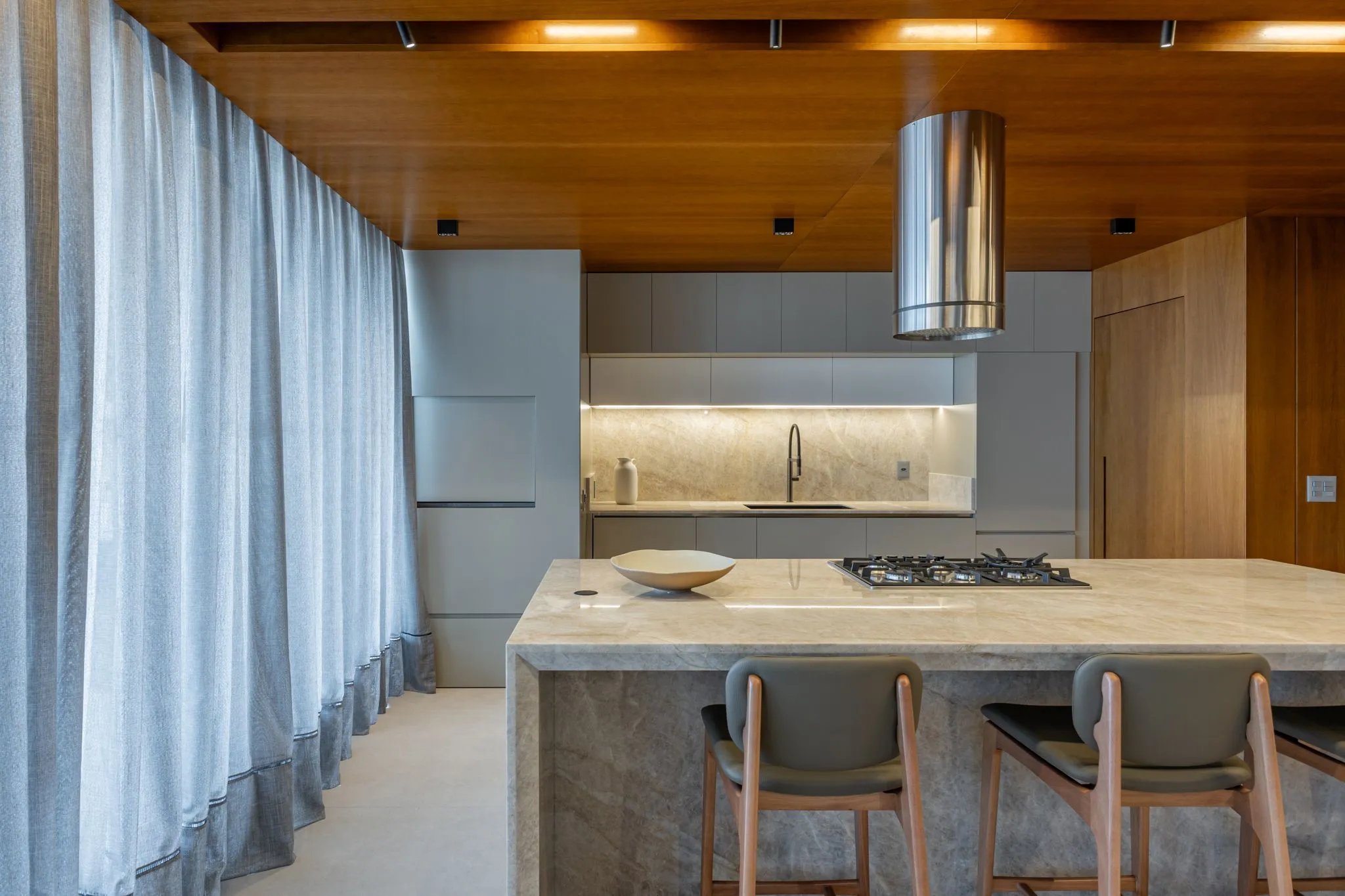 Imagem Apartamento à venda em Torres, Centro, com 4 quartos, 322m2