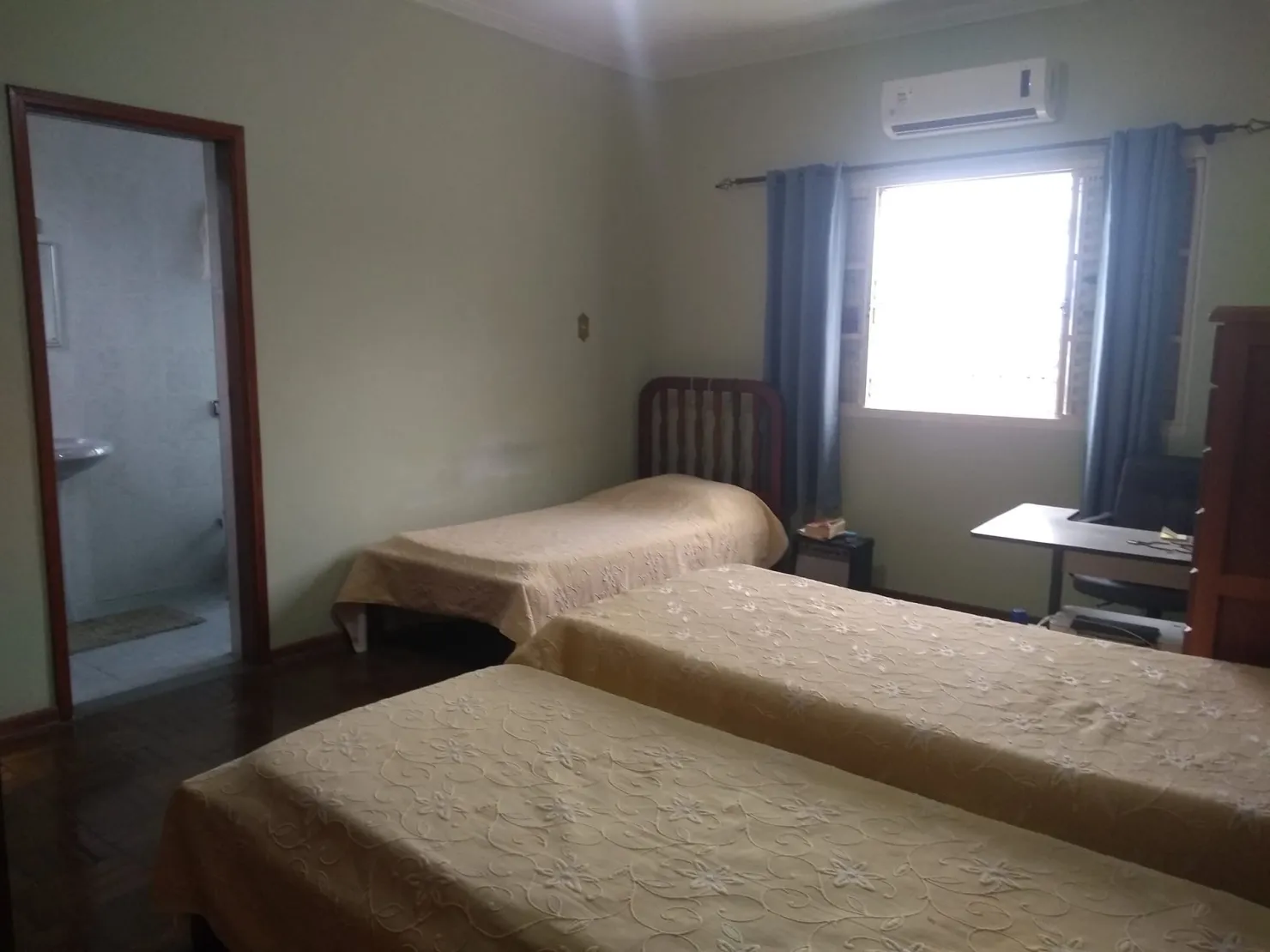 Imagem Casa à venda 3 Quartos, 2 Suites, 2 Vagas, 250M², Estiva, Taubaté - SP