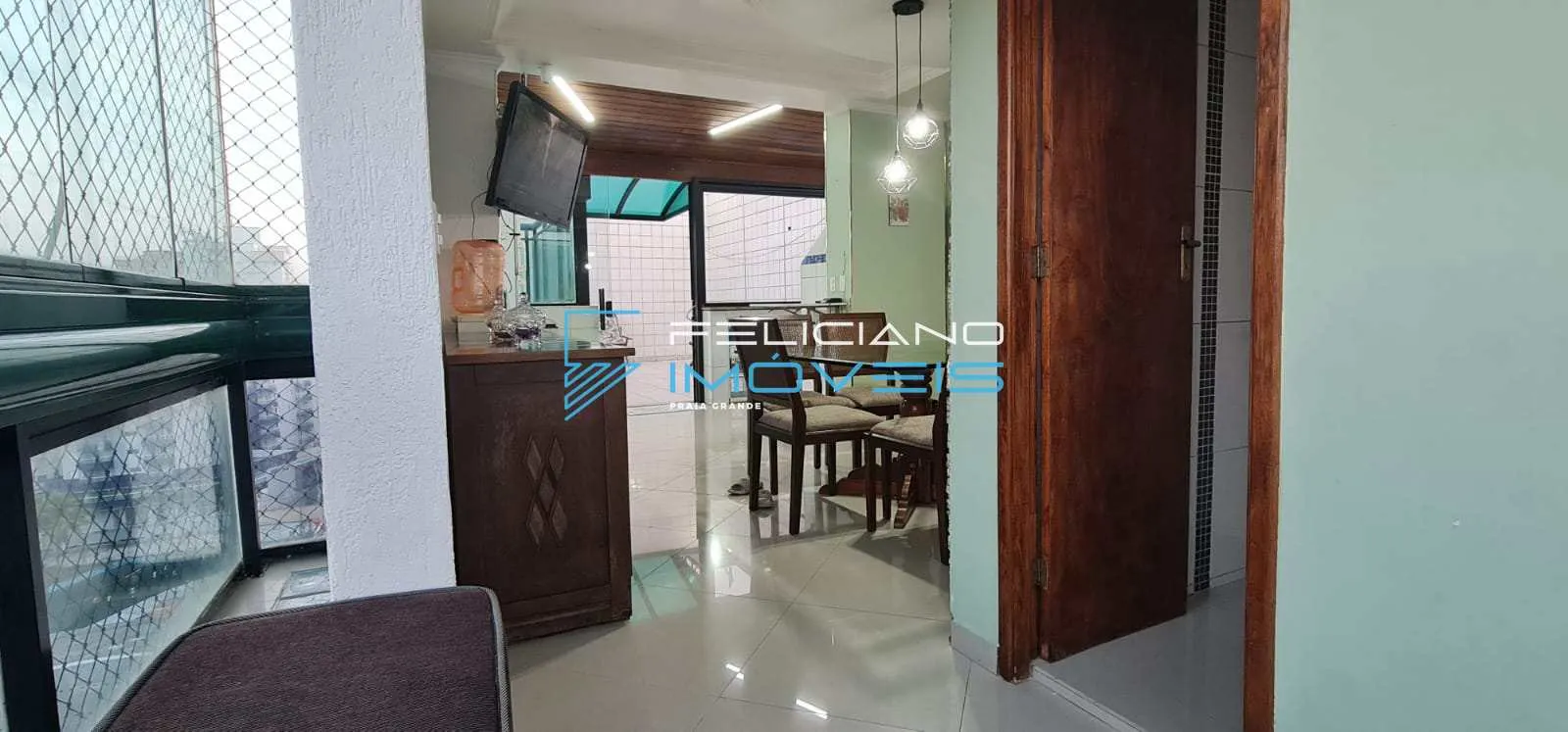Imagem Apartamento com 3 dorms, Ocian, Praia Grande - R$ 700 mil, Cod: 1574