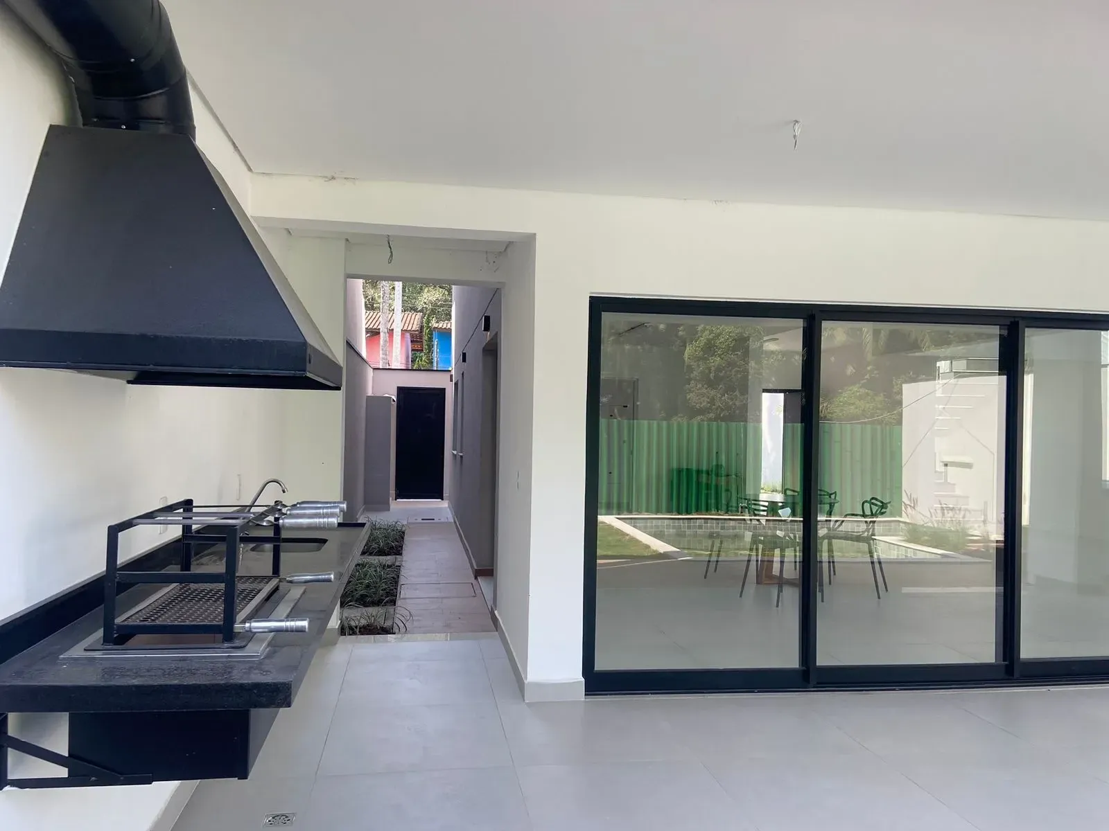 Imagem Sobrado com 4 Quartos à Venda, 341 m² em Represa - Ribeirão Pires
