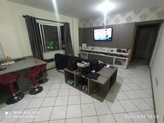 Imagem Apartamento com 2 Quartos à Venda, 67 m² em Centro - Criciúma