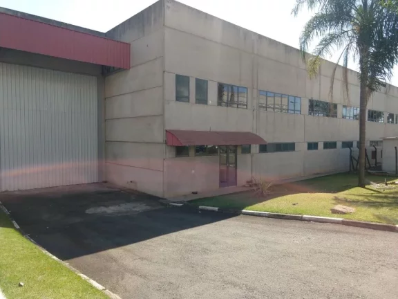 Imagem Galpão 7.225 m para locação no condomínio Jaguariúna Park Industrial.