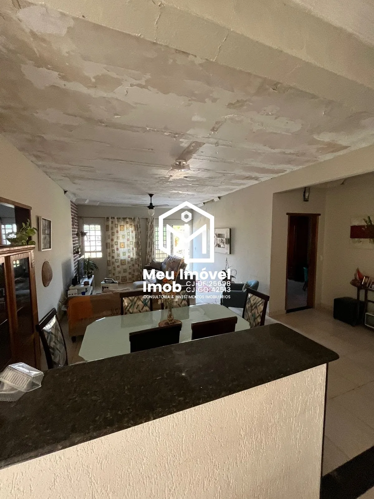 Imagem Casa 3 Quartos 3 Suítes 5 Vagas 800 m² Águas Claras/DF.