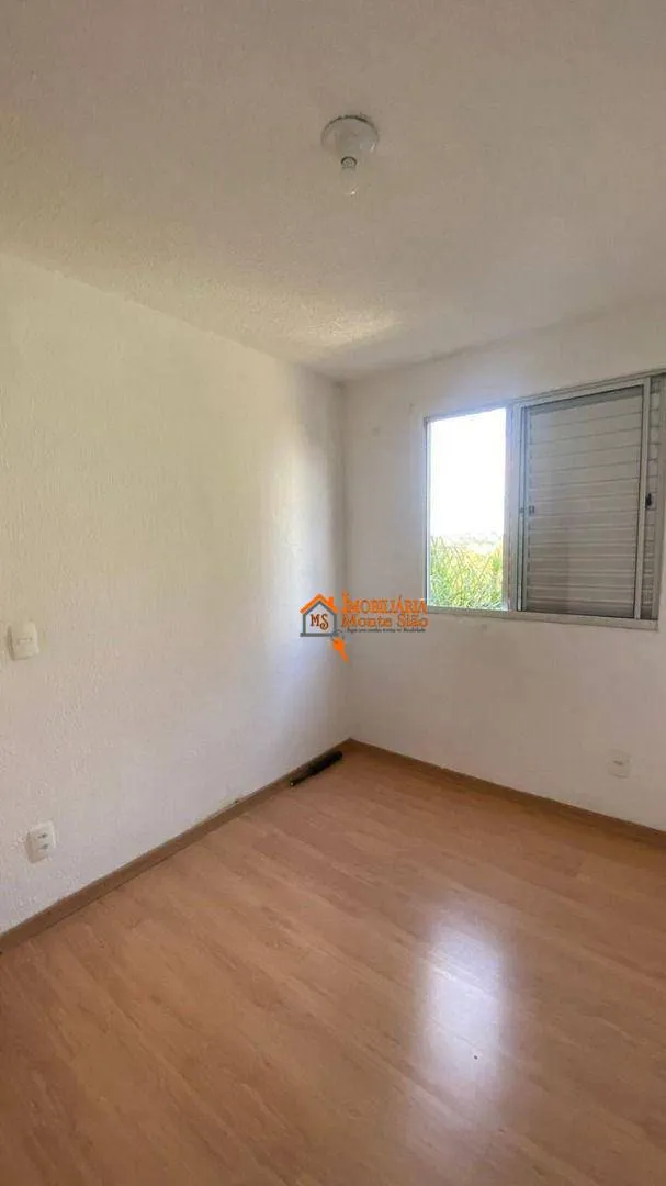 Imagem Apartamento com 2 dormitórios à venda, 47 m² por R$ 255.000,00 - Água Chata - Guarulhos/SP