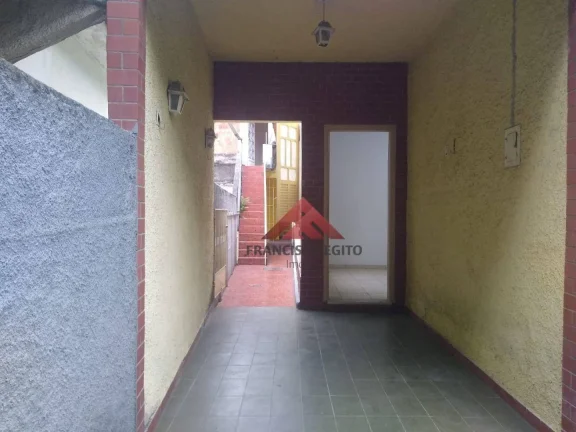 Imagem Casa com 3 dormitórios à venda por R$ 280.000,00 - Venda da Cruz - São Gonçalo/RJ