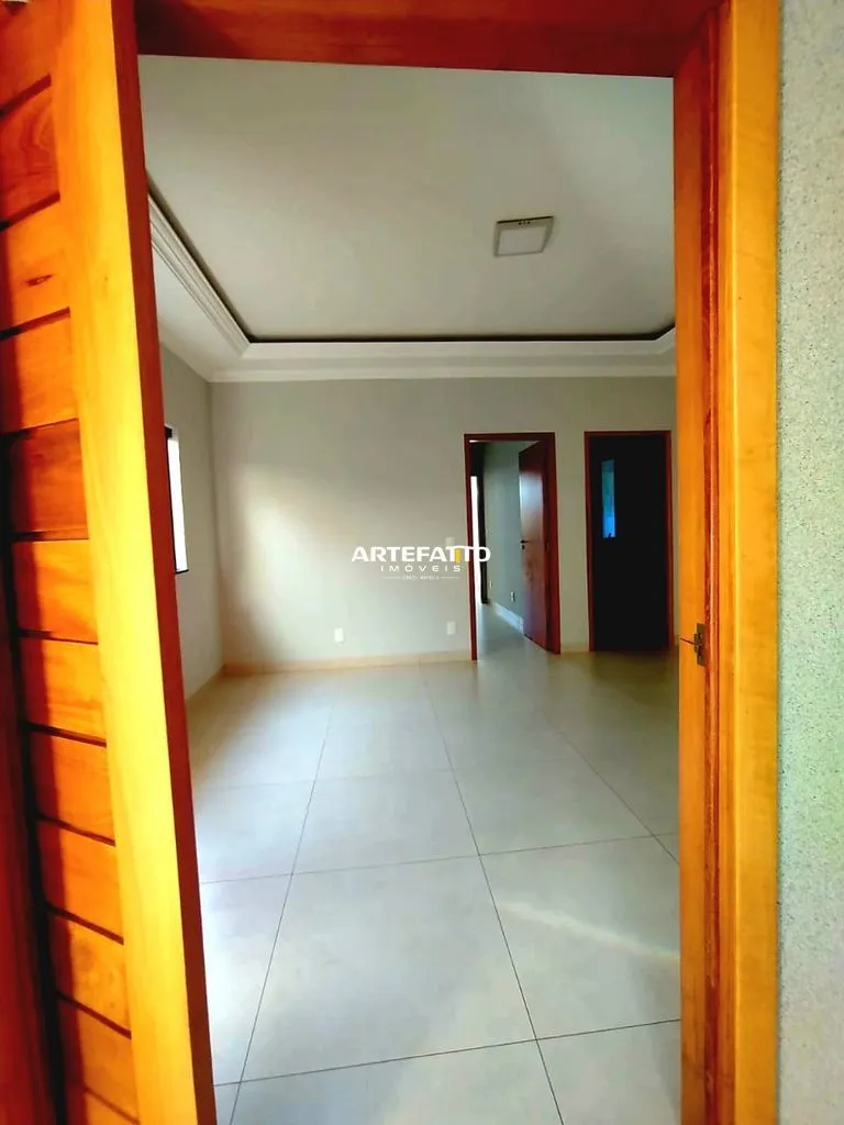 Imagem Casa com 3 dormitórios no bairro Residencial Barbizan