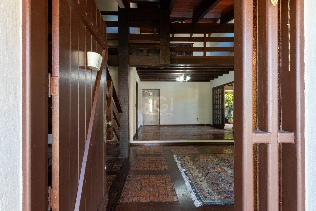 Imagem Casa para Venda - 357.28m², 4 dormitórios, sendo 1 suites, 4 vagas - Jardim Isabel