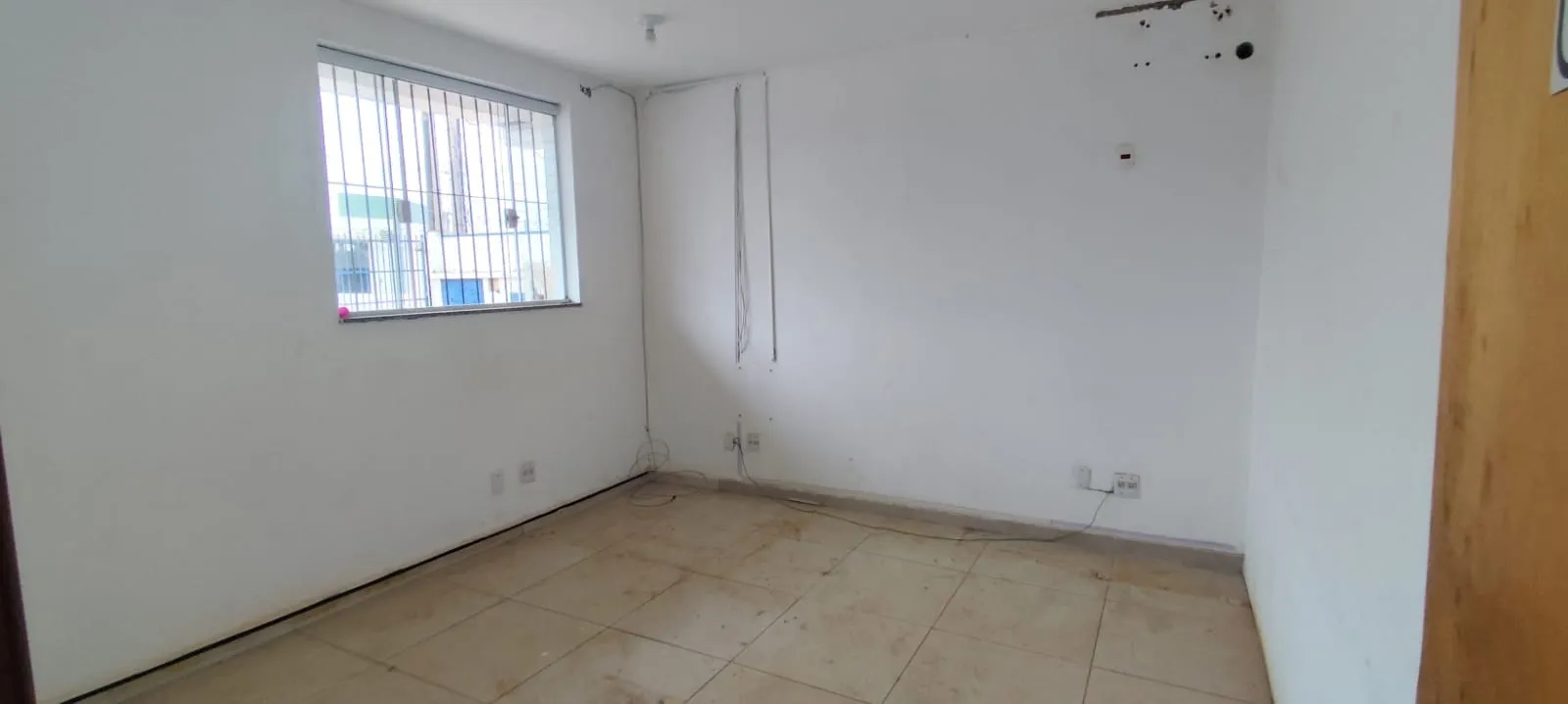 Imagem Galpão Industrial para Alugar em Sorocaba | 1.200 m² | Pé-Direito 13m | Piso 5 Ton | Zona Industrial - Éden