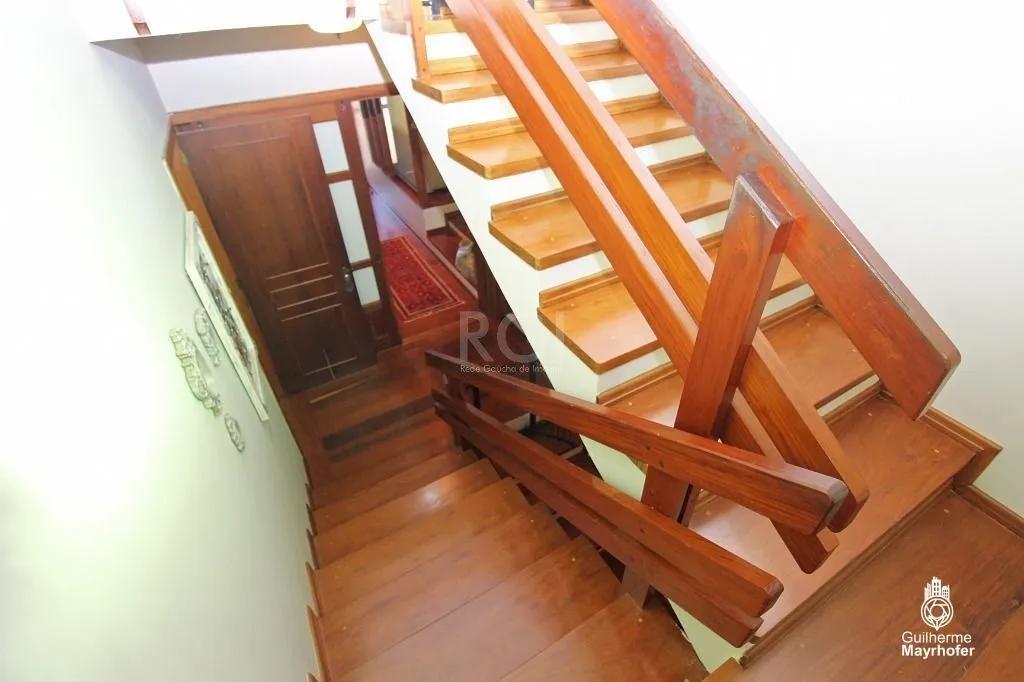 Imagem Casa Para comprar com 5 Dormitórios à venda, 420 m²-Cavalhada - Porto Alegre/RS