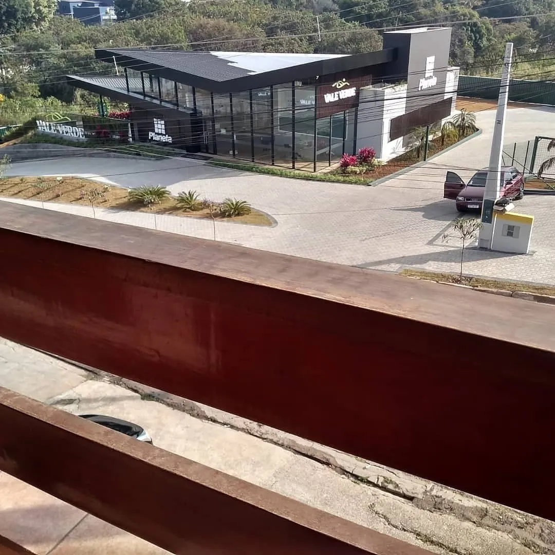 Imagem EXCELENTE IMÓVEL DE 400M² COM SALÃO COMERCIAL!!!