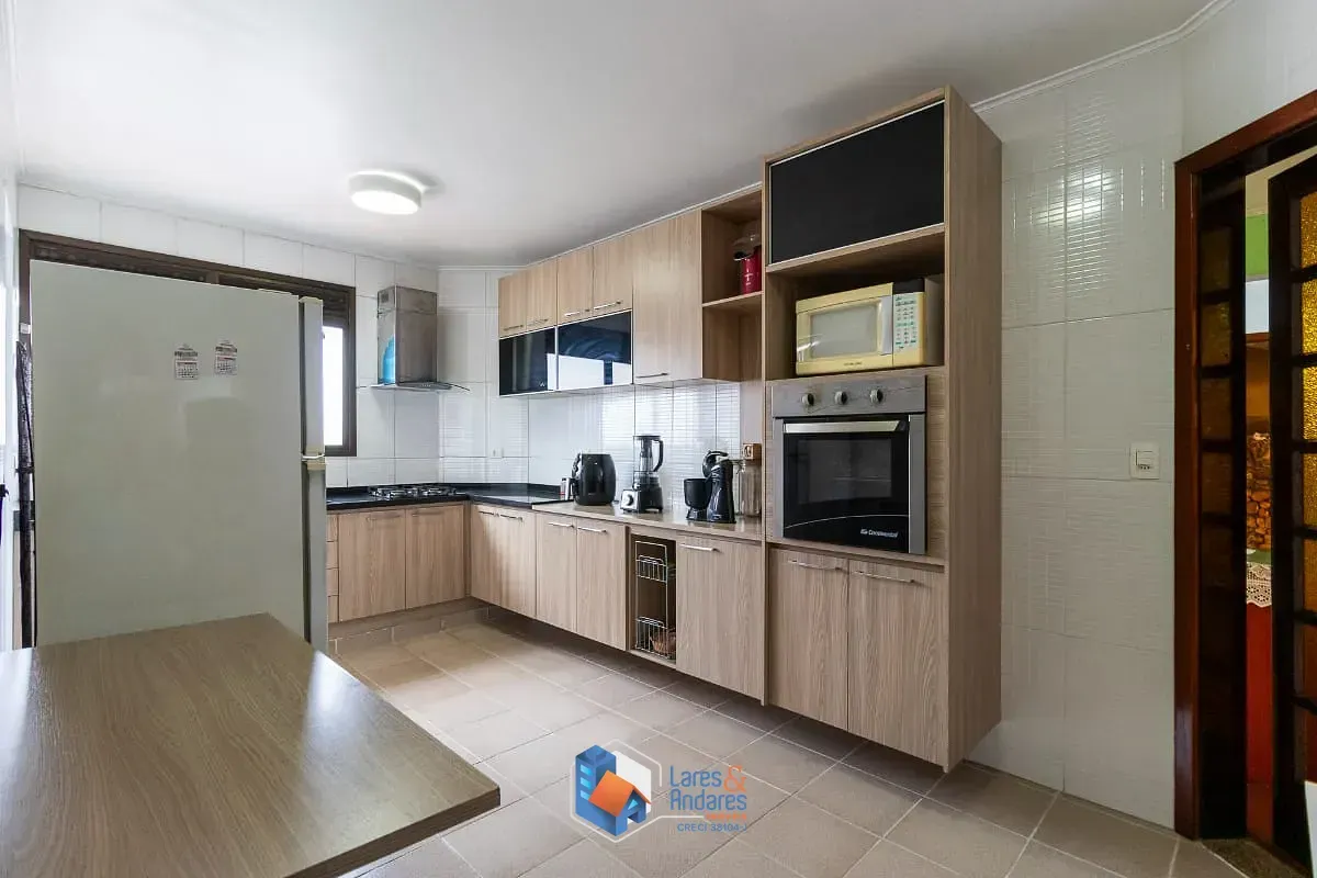Imagem Apartamento para venda em Santana com 3 quartos, sendo 1 suíte, 142m²