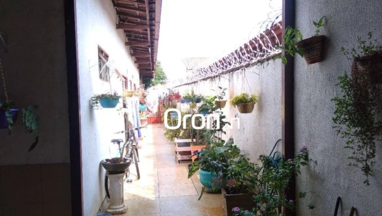 Imagem Casa à venda, 301 m² por R$ 490.000,00 - Parque Real - Aparecida de Goiânia/GO