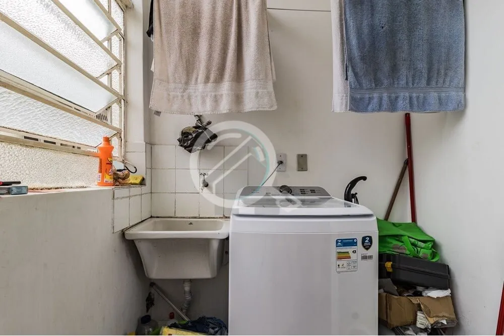 Imagem Descubra o apartamento dos seus sonhos em uma localização privilegiada no bairro Petrópolis, na A...