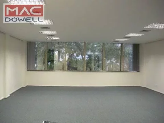 Imagem Prédio comercial de 420 m² / 4 Andares - LOCAÇÃO - Humaitá / RJ