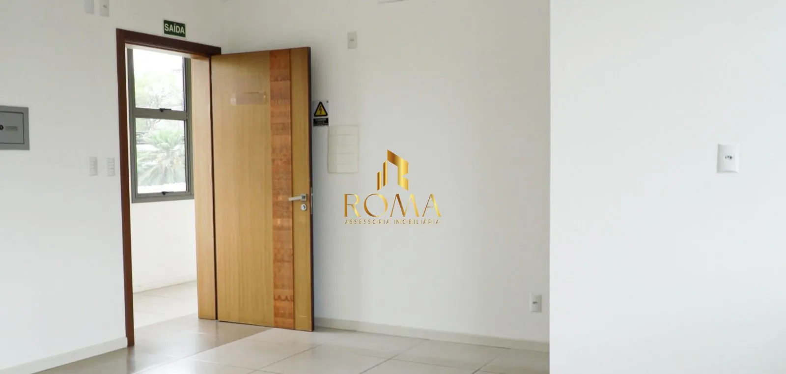 Imagem Sala Comercial 1 dormitórios à venda Nossa Senhora das Dores Santa Maria/RS