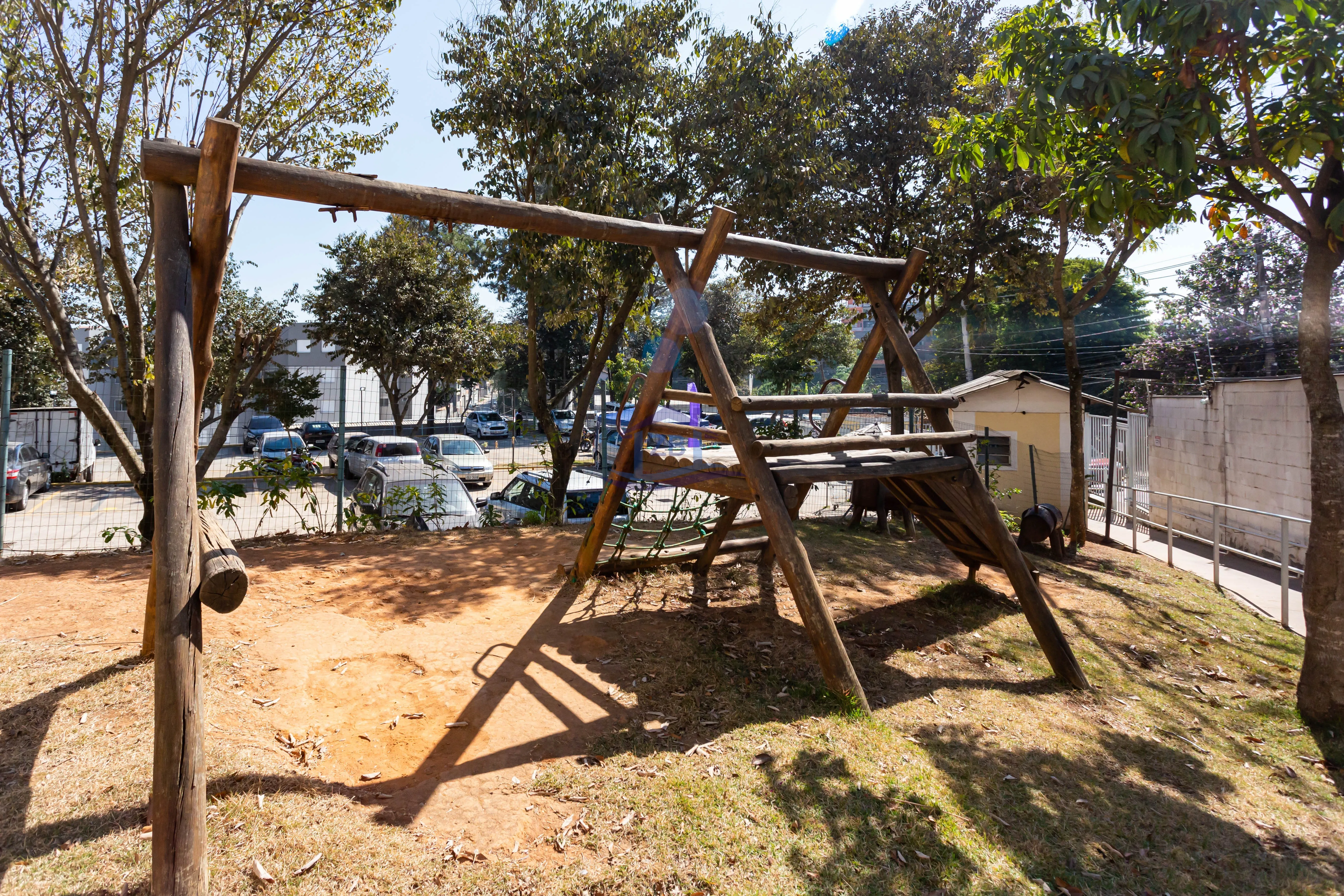 Imagem Apartamento com quintal privativo em Osasco