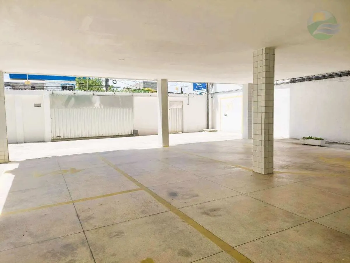 Imagem Apartamento de 4 quartos, a 150 metros do Shopping Guararapes, Ventilado, Piedade, Jaboatão dos Guararapes.