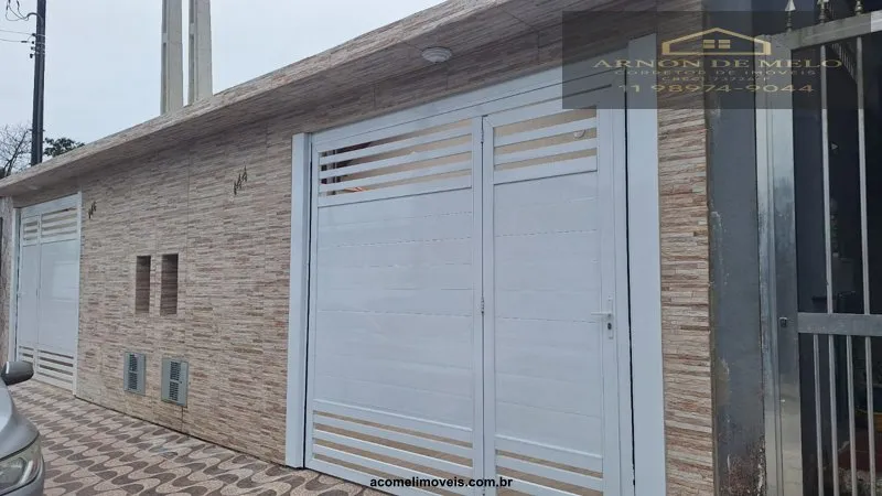 Imagem Casas no Litoral para venda em Itanhaem no bairro Corumbá