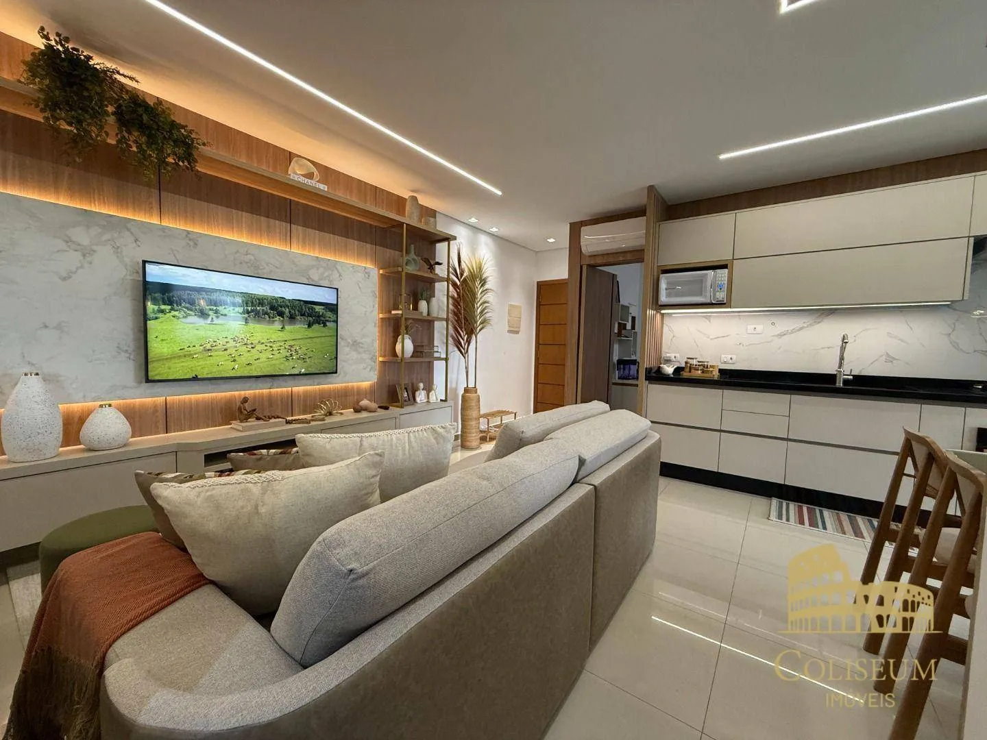 Imagem Apartamento com 2 dormitórios à venda, 279 m² por R$ 1.350.000,00 - Canto do Forte - Praia Grande/SP