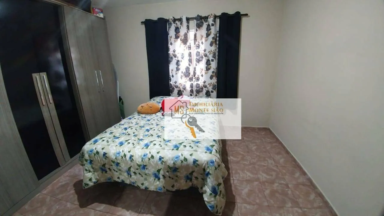 Imagem Sobrado com 4 dormitórios à venda, 190 m² por R$ 530.000,00 - Cidade Soberana - Guarulhos/SP
