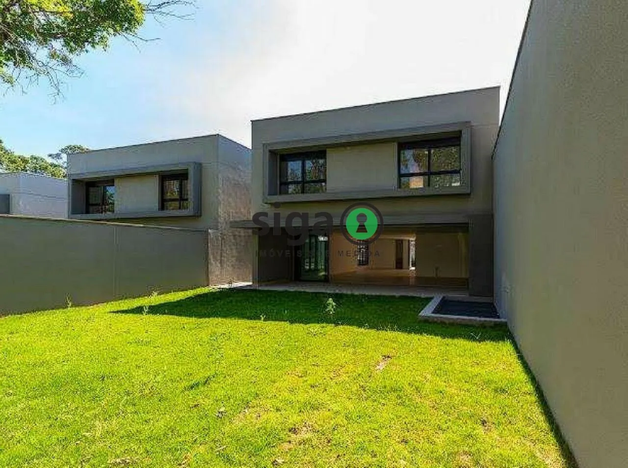 Imagem Casa de condomínio a venda na Granja Julieta com 4 quartos