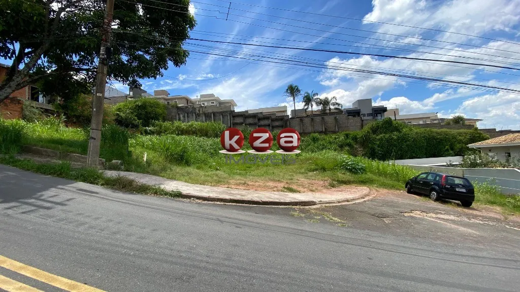 Imagem Excelente oportunidade de investimento: Terreno à venda em Valinhos-SP, no Bosque dos Eucaliptos, com 326,97 m² de área.