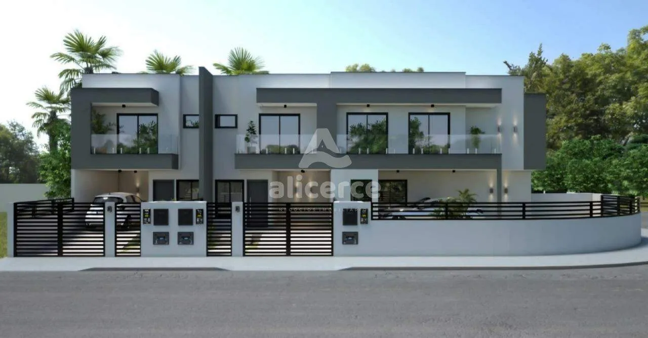 Imagem Casa em construção, 3 dormitórios com suíte ao lado do CTG Os Praianos - São José - SC