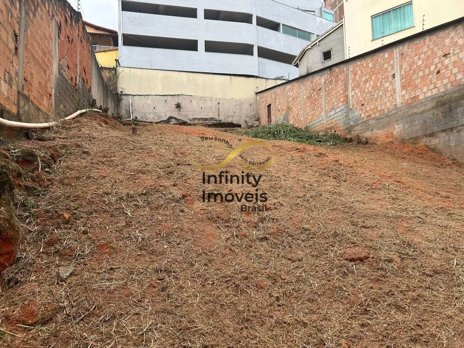 Imagem Loteamento à venda no bairro João Pinheiro - Belo Horizonte/MG