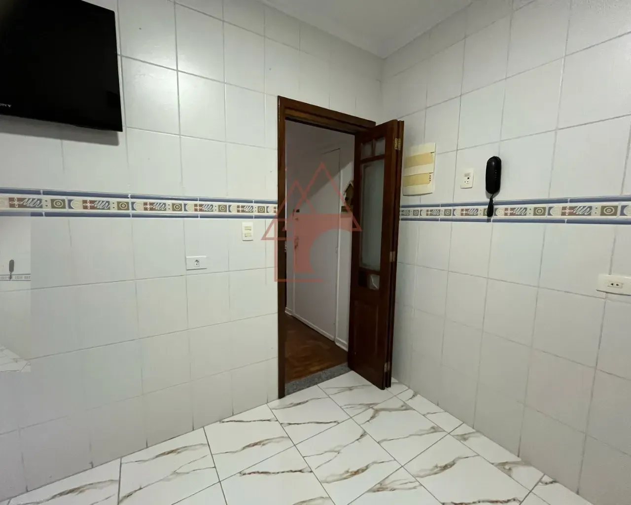 Imagem Apartamento com 2 Quartos à Venda, 69 metros em Encruzilhada - Santos