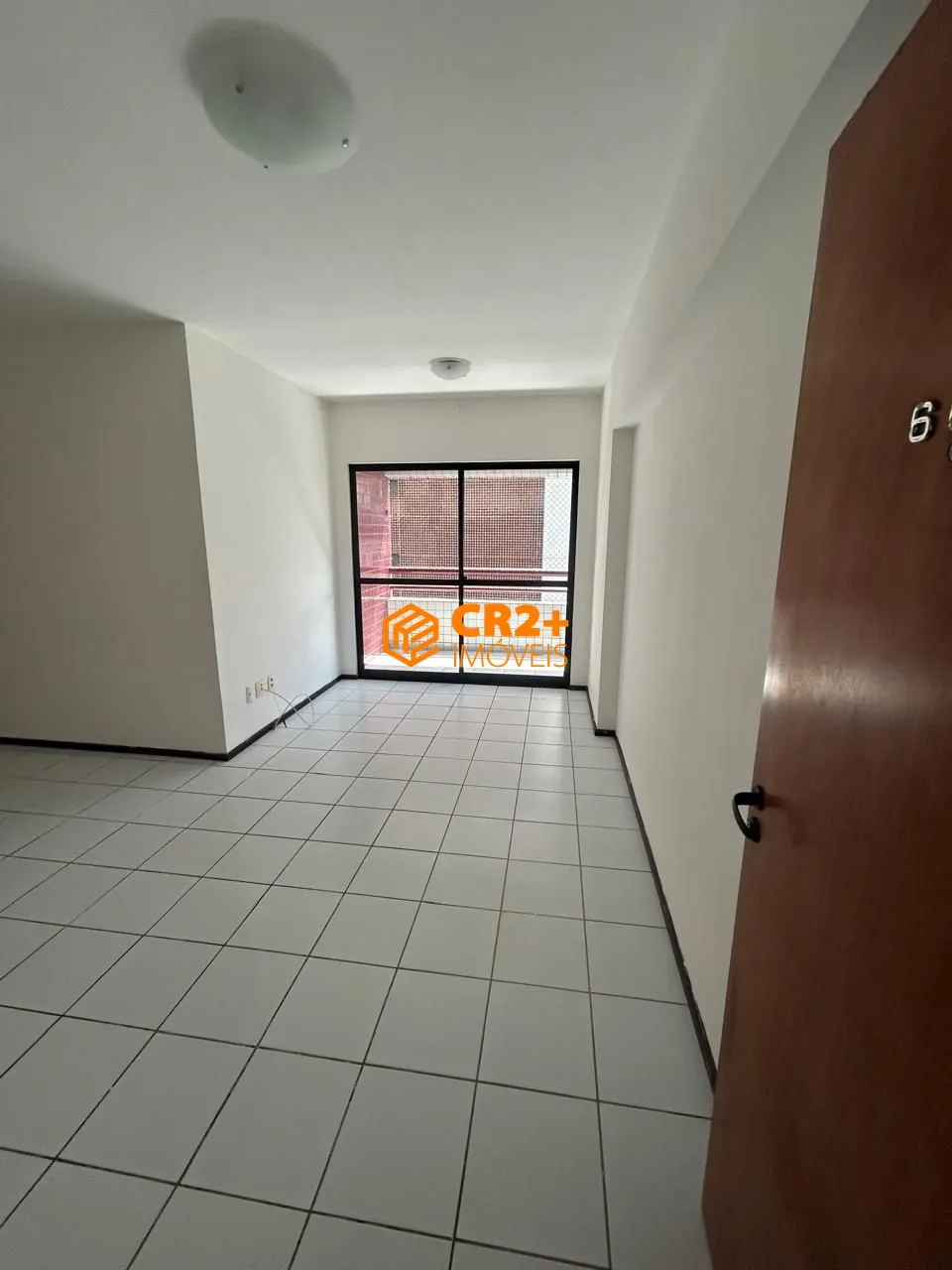 Imagem Vendo apartamento 03 quartos, 01 suíte 02 vagas de garagem no Espinheiro. 81m²