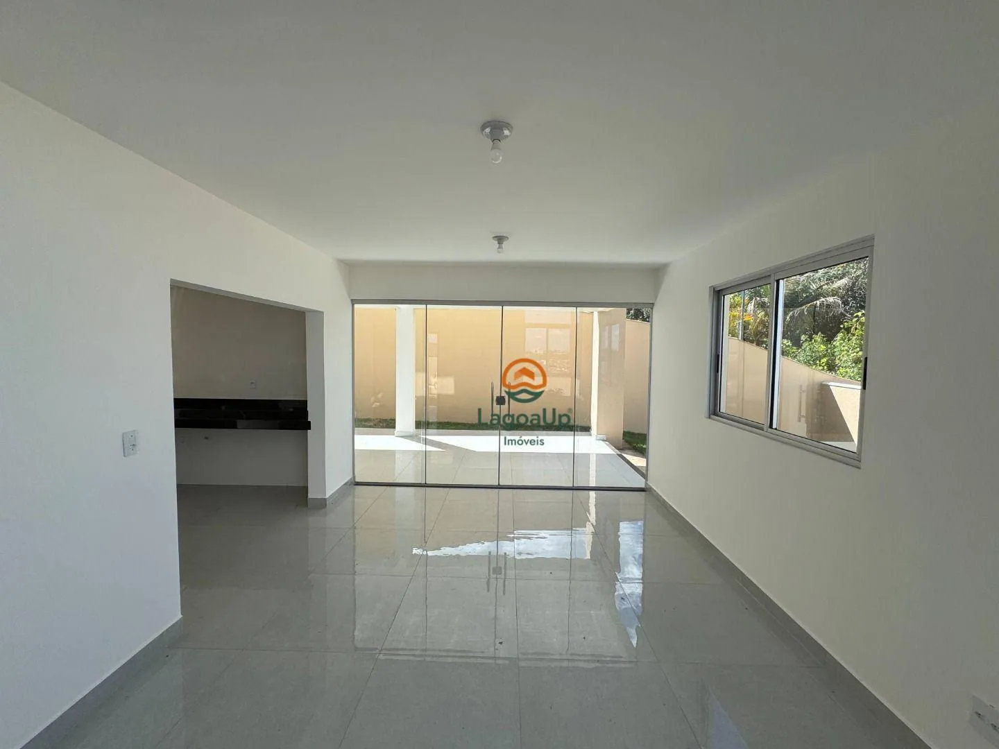 Imagem Casa com 4 dormitórios à venda, 186 m² por R$ 1.300.000 - Condomínio Quintas do Altíssimo - Lagoa Santa/MG